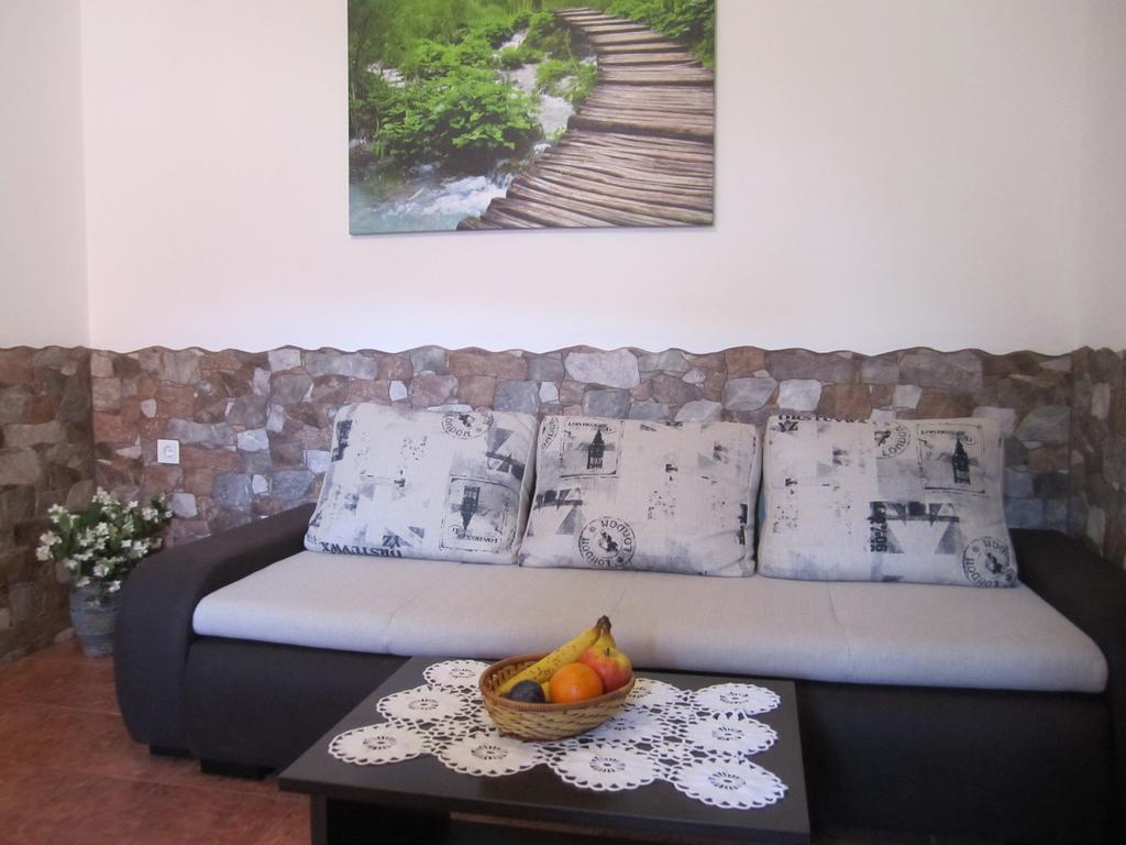 Helena Apartman *